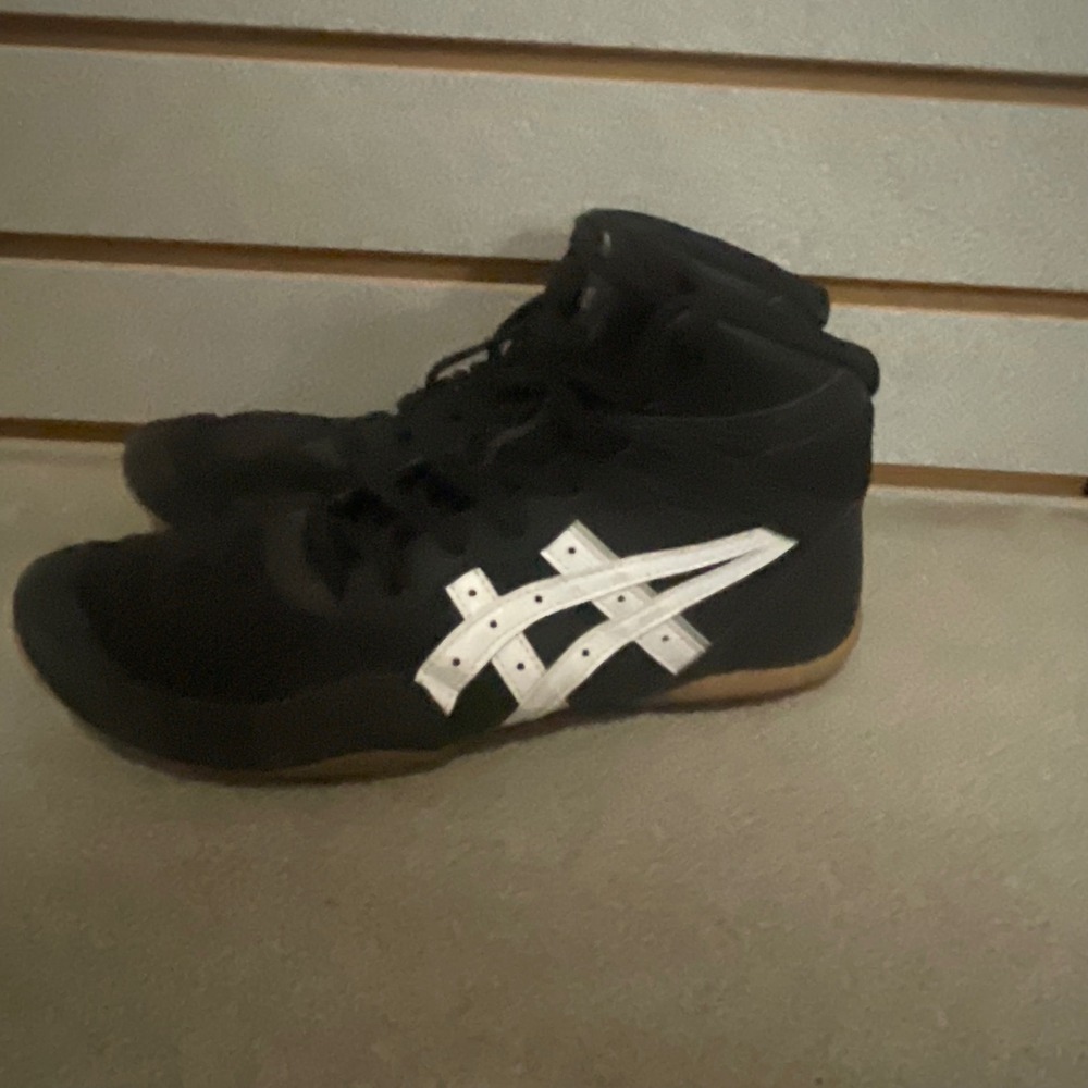 Asics Matflex 6 Wrestling Shoes Black White Kids Youth Size 5 High Top